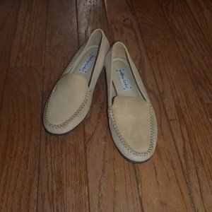Women's Suede Moccasin Style Low Rise Flats